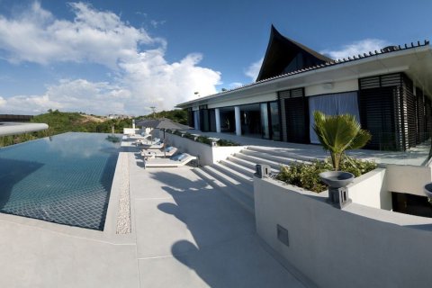 Villa in Pa Klok, Thailand 6 bedrooms № 168852 - photo 18