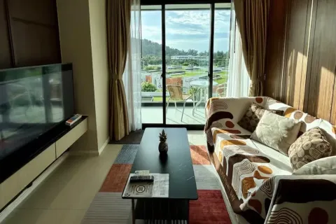 Condo in Phuket, Thailand, 2 bedrooms № 168848