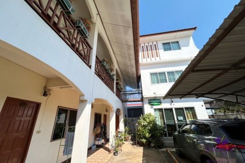 Коммерческая недвижимость в Чиангмае, Таиланд  № 162630 - фото 2