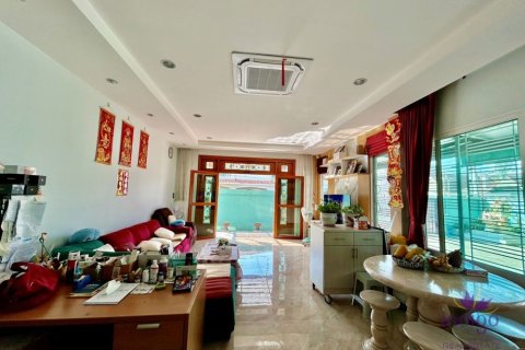 Maison à Chiang Mai, Thaïlande 3 chambres № 162631 - photo 3