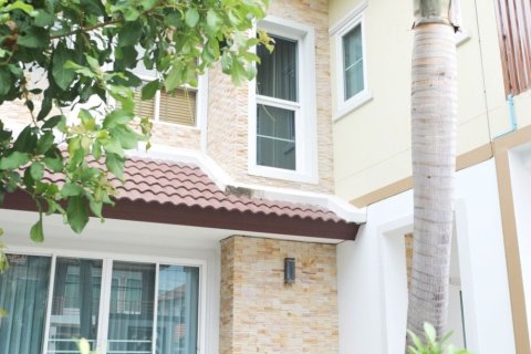 House in Chiang Mai, Thailand 4 bedrooms № 162635 - photo 5