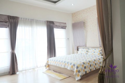 House in Chiang Mai, Thailand 4 bedrooms № 162635 - photo 25