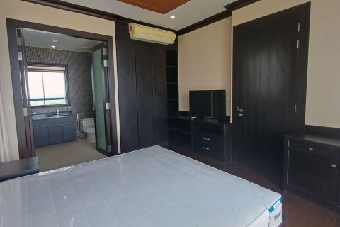 Penthouse à Pak Chong, Thaïlande 3 chambres № 160423 - photo 15