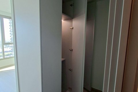 Condo in Bang Kaeo, Thailand, 2 bedrooms № 160418 - photo 6