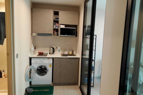 Студия в кондо в Самутпракане, Таиланд № 150167 - фото 4