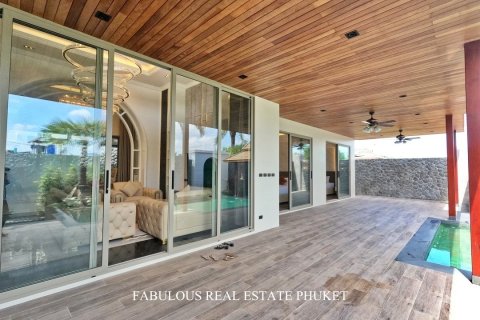 Villa in Bang Tao, Thailand 3 bedrooms № 179811 - photo 4