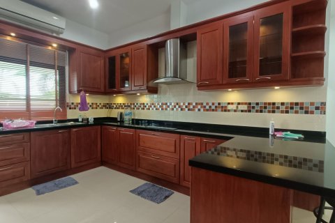 Villa à Pattaya, Thaïlande 3 chambres № 136947 - photo 16