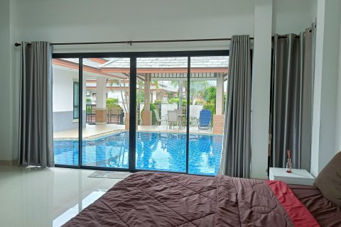 Villa à Pattaya, Thaïlande 3 chambres № 136947 - photo 30