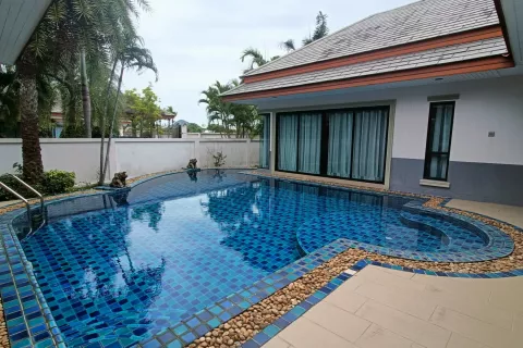 Villa à Pattaya, Thaïlande 3 chambres № 136947 - photo 7