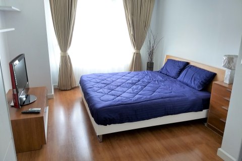 Studio in the Condo in Khlong Toei, Bangkok, Thailand  № 164595 - photo 5