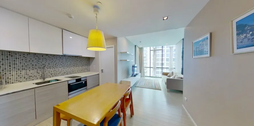 Студия в кондо в Ваттхане, Бангкок, Таиланд № 164596