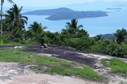 Land in Ko Samui, Thailand 12800 sq.m. № 164594 - photo 3