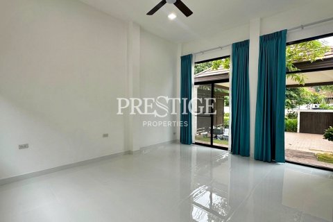 บ้านในพัทยา, ประเทศไทย 4 ห้องนอน № 198358 - รูปถ่าย 15