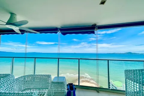 Casa de 7 dormitorios en Pattaya, Tailandia № 211065 - foto 22