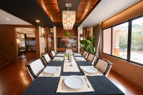 Casa de 7 dormitorios en Pattaya, Tailandia № 211065 - foto 30