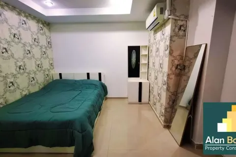 Condominio de 1 dormitorio en Jomtien Beach, Pattaya, Tailandia № 211066 - foto 9