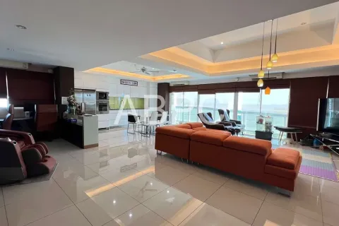 Condominio de 2 dormitorios en Pattaya, Tailandia № 211067 - foto 3