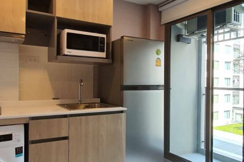 Studio in the Condo in Chatuchak, Bangkok, Thailand  № 156250 - photo 6