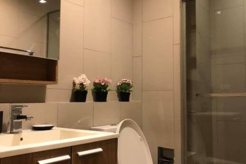 Studio dans le Condo à Watthana, Bangkok, Thaïlande  № 156249 - photo 8
