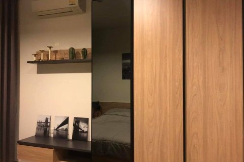 Studio dans le Condo à Watthana, Bangkok, Thaïlande  № 156249 - photo 3