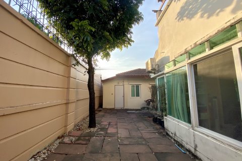 House in Bang Khen, Bangkok, Thailand 6 bedrooms № 154953 - photo 15