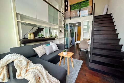 Studio dans le Condo à Khlong Toei, Bangkok, Thaïlande № 154959 - photo 1