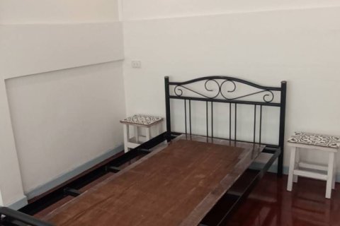 Duplex in Bang Kapi, Bangkok, Thailand 4 bedrooms № 161853 - photo 10