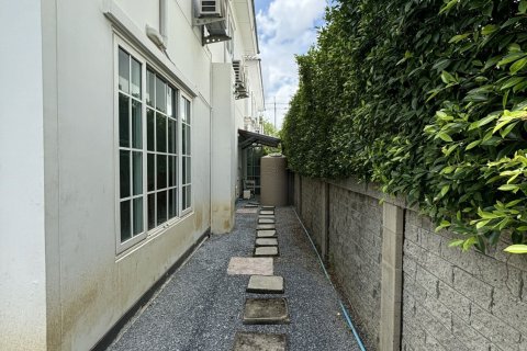 Duplex in Phasi Charoen, Bangkok, Thailand 4 bedrooms № 161855 - photo 22