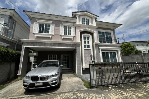 Duplex in Phasi Charoen, Bangkok, Thailand 4 bedrooms № 161855