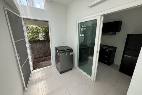 Duplex in Phasi Charoen, Bangkok, Thailand 4 bedrooms № 161855 - photo 19