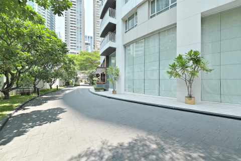 Condo in Bangkok, Thailand, 2 bedrooms № 185304 - photo 4