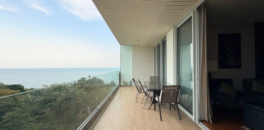 Condo in Pattaya, Thailand, 2 bedrooms  № 194708