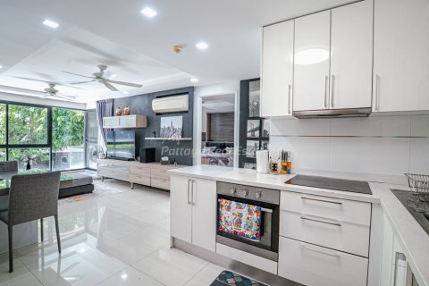 Condo in Bang Lamung, Thailand, 3 bedrooms  № 194706 - photo 6