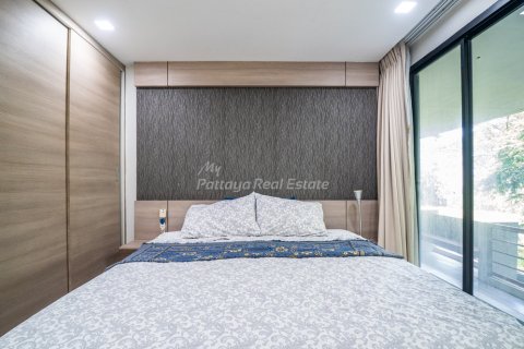 Condo in Bang Lamung, Thailand, 3 bedrooms  № 194706 - photo 8