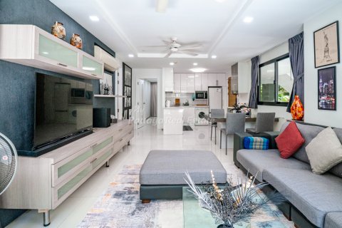 Condo in Bang Lamung, Thailand, 3 bedrooms  № 194706 - photo 3