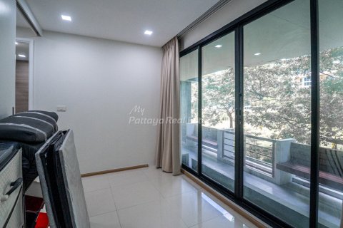 Condo in Bang Lamung, Thailand, 3 bedrooms  № 194706 - photo 11