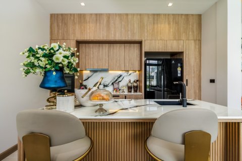 House in Bang Tao, Thailand 4 bedrooms № 153865 - photo 4