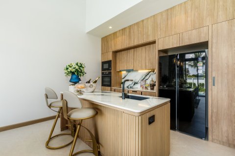 House in Bang Tao, Thailand 4 bedrooms № 153865 - photo 8