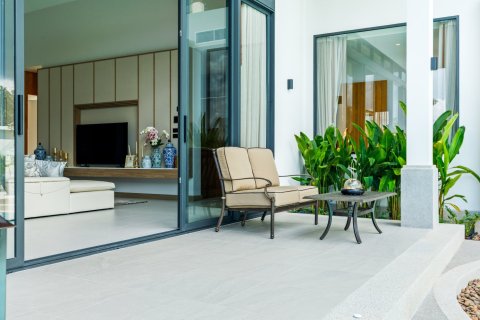House in Bang Tao, Thailand 4 bedrooms № 153865 - photo 23