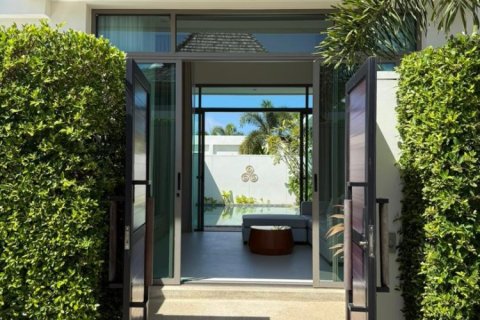 House in Bang Tao, Thailand 3 bedrooms № 153866 - photo 4