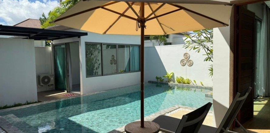 House in Bang Tao, Thailand 3 bedrooms № 153866