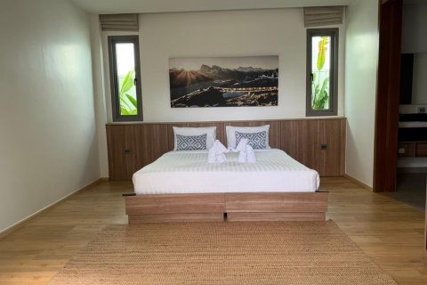 House in Bang Tao, Thailand 3 bedrooms № 153866 - photo 3