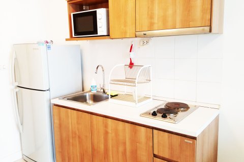 Condo à Bang Na, Bangkok, Thaïlande, 1 chambre  № 143902 - photo 2