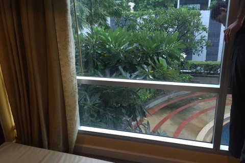 Condo in Bangkok, Thailand, 1 bedroom  № 143678 - photo 5