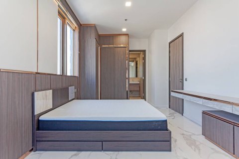 Кондоминиум с 3 спальнями в Банг-Кхо-Лаеме, Бангкок, Таиланд № 173005 - фото 10