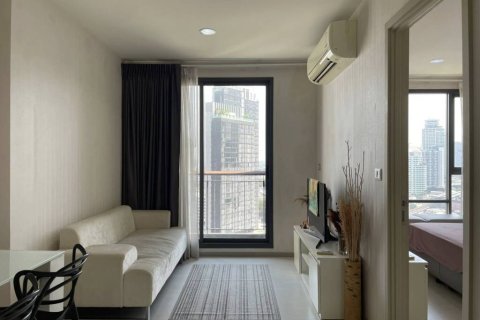 Condo in Khlong Toei, Bangkok, Thailand, 1 bedroom  № 173006