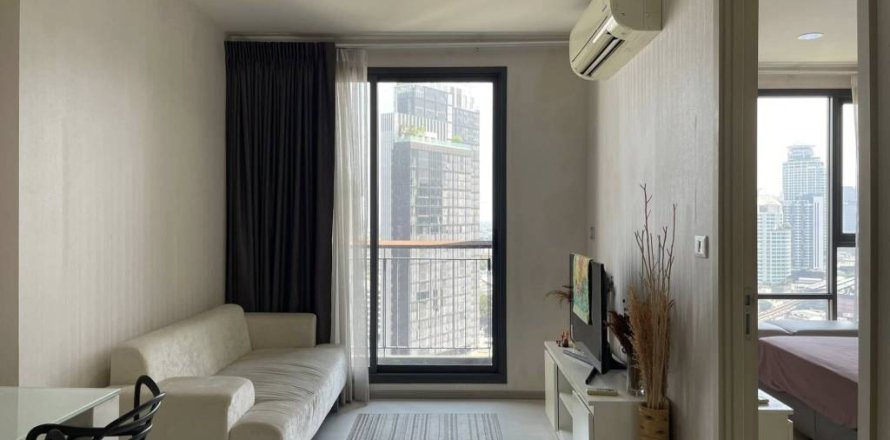 Condo in Khlong Toei, Bangkok, Thailand, 1 bedroom № 173006