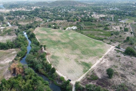 Terrain à Hua Hin, Thaïlande 33600 m2 № 154775 - photo 1