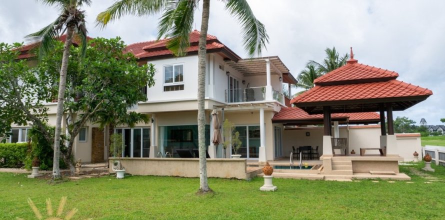 Villa à Bang Tao, Thaïlande 3 chambres № 179444