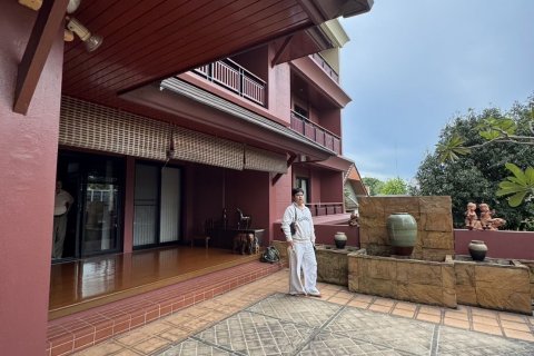 Кондоминиум с 4 спальнями в Сатхоне, Бангкок, Таиланд № 140104 - фото 25